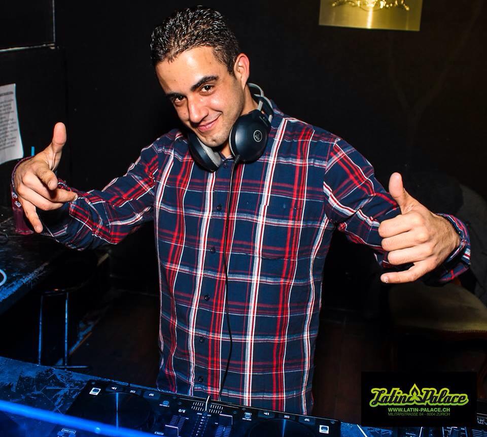 DJ Xamo en cabina – Latin Palace Zürich