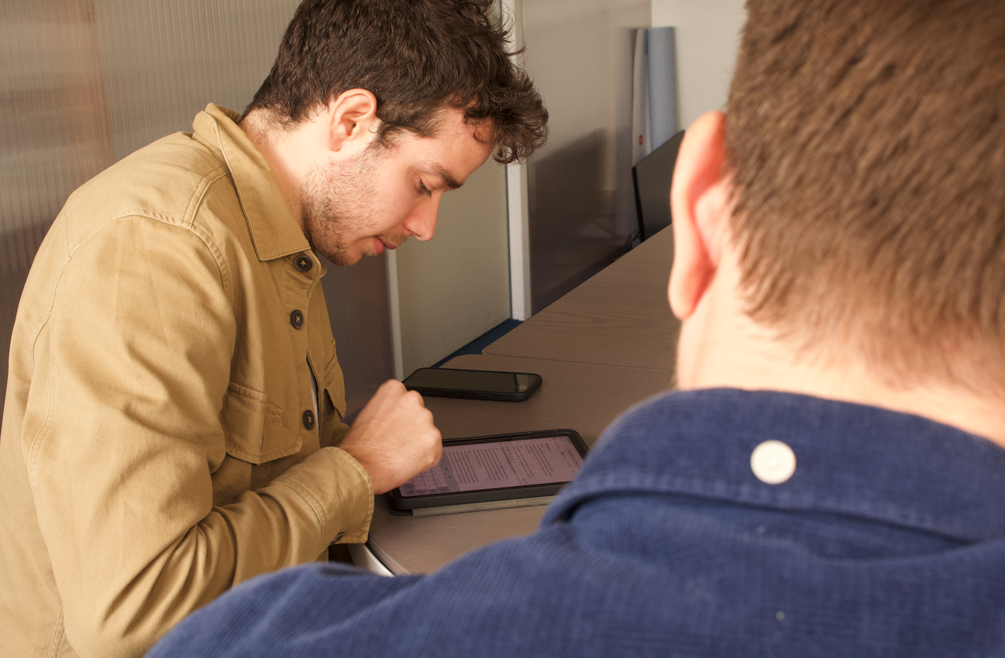 Choix des palettes et émotions associées lors d’un atelier de storytelling visuel avec Skiveo.
