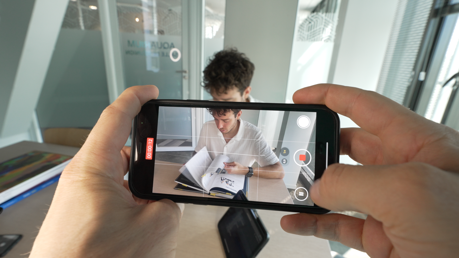 Exemple d’enregistrement vidéo smartphone entreprise