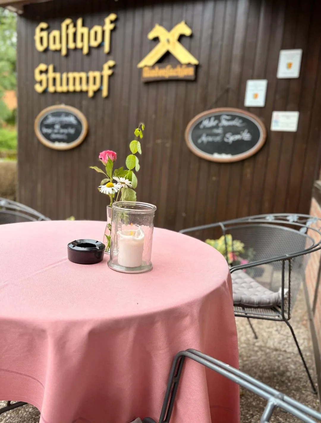 image of signature dish (modern restaurant)