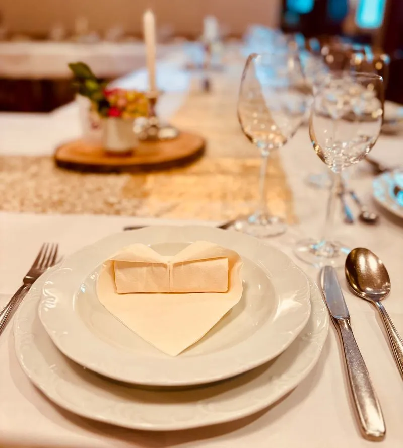 image of signature dish (modern restaurant)