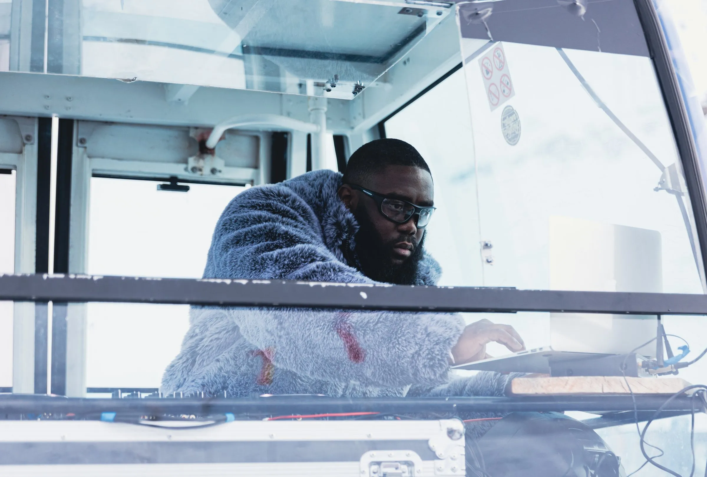 OG Lens, DJ R&B, hip-hop et house, en set