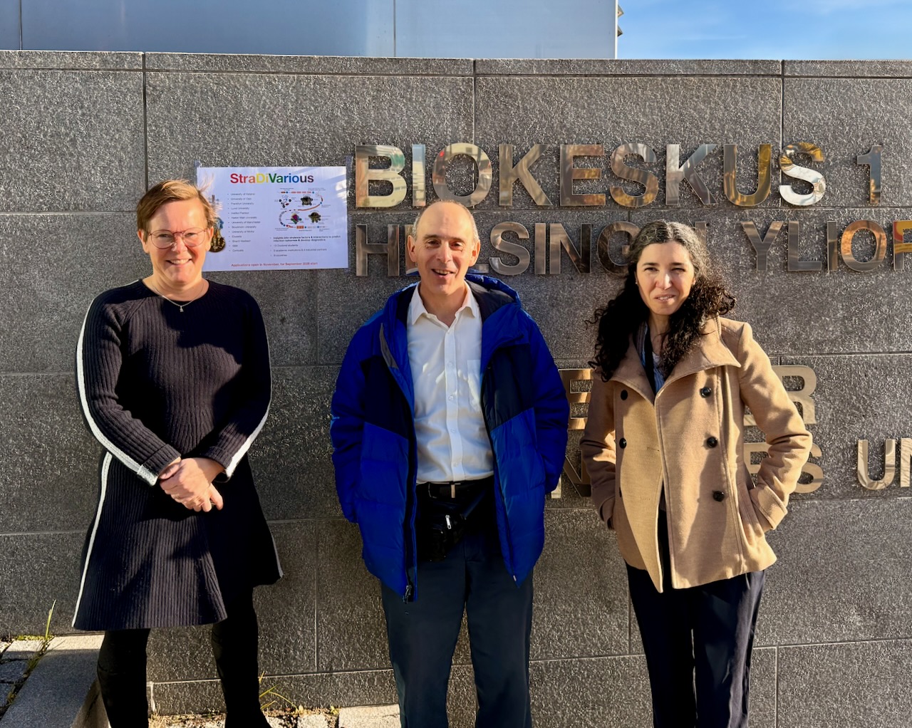 StraDiVarious opens its doors