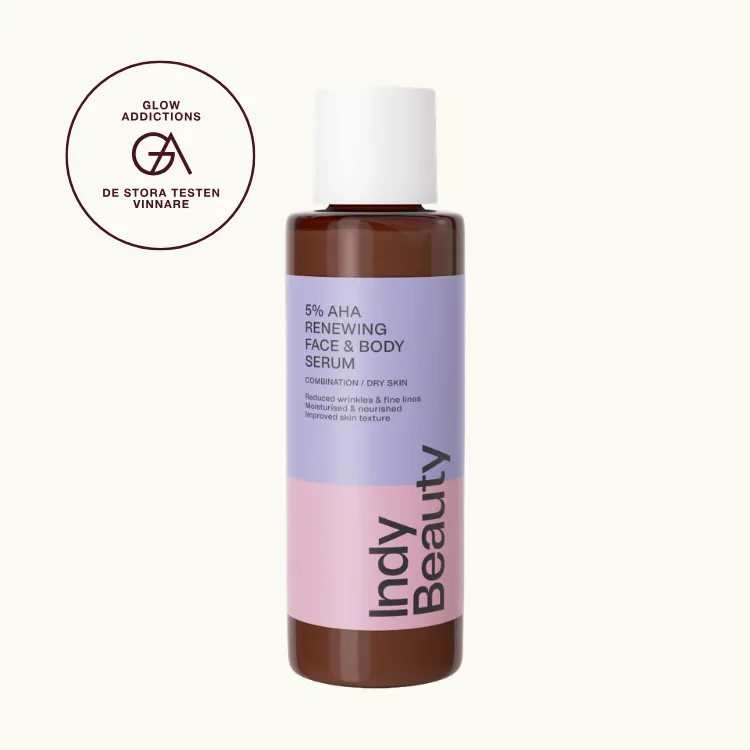 Bästa krämen mot keratosis pilaris: Indy Beauty AHA 5% Renewing Body Serum, som fick hela 4.33 av 5.00 Glowaddictions testpanel. Bilden är en produktbild