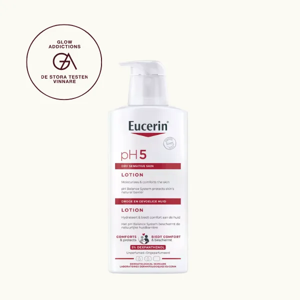 Bäst i test, Bodylotion: Eucerin pH5 Lotion, som fick hela 4.55 av Glowaddictions testpanel och blev en av tre testvinnare. Bilden visar en vit plastflaska med pump, märkt "Eucerin pH5 Lotion" för torr och känslig hud. Texten på flaskan beskriver att produkten återfuktar och skyddar hudens naturliga barriär, är oparfymerad och innehåller 5% dexpanthenol.