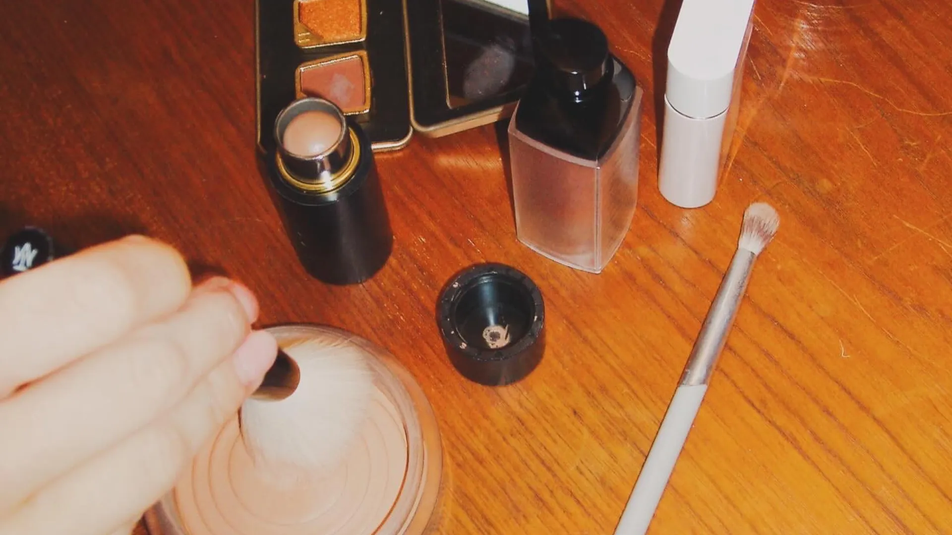 hållbarhet hudvård smink, när går beautyprodukter ut, hållbarhet på beauty