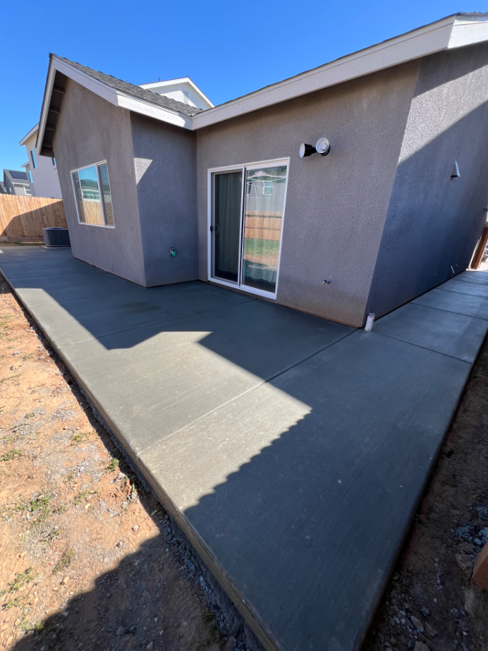 Concrete Patio/Slab and Sidewalk/Walkway in Fresno & Clovis