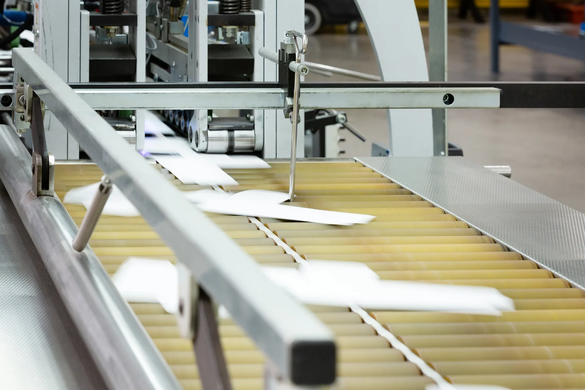 Custom folding carton packaging by Arkay