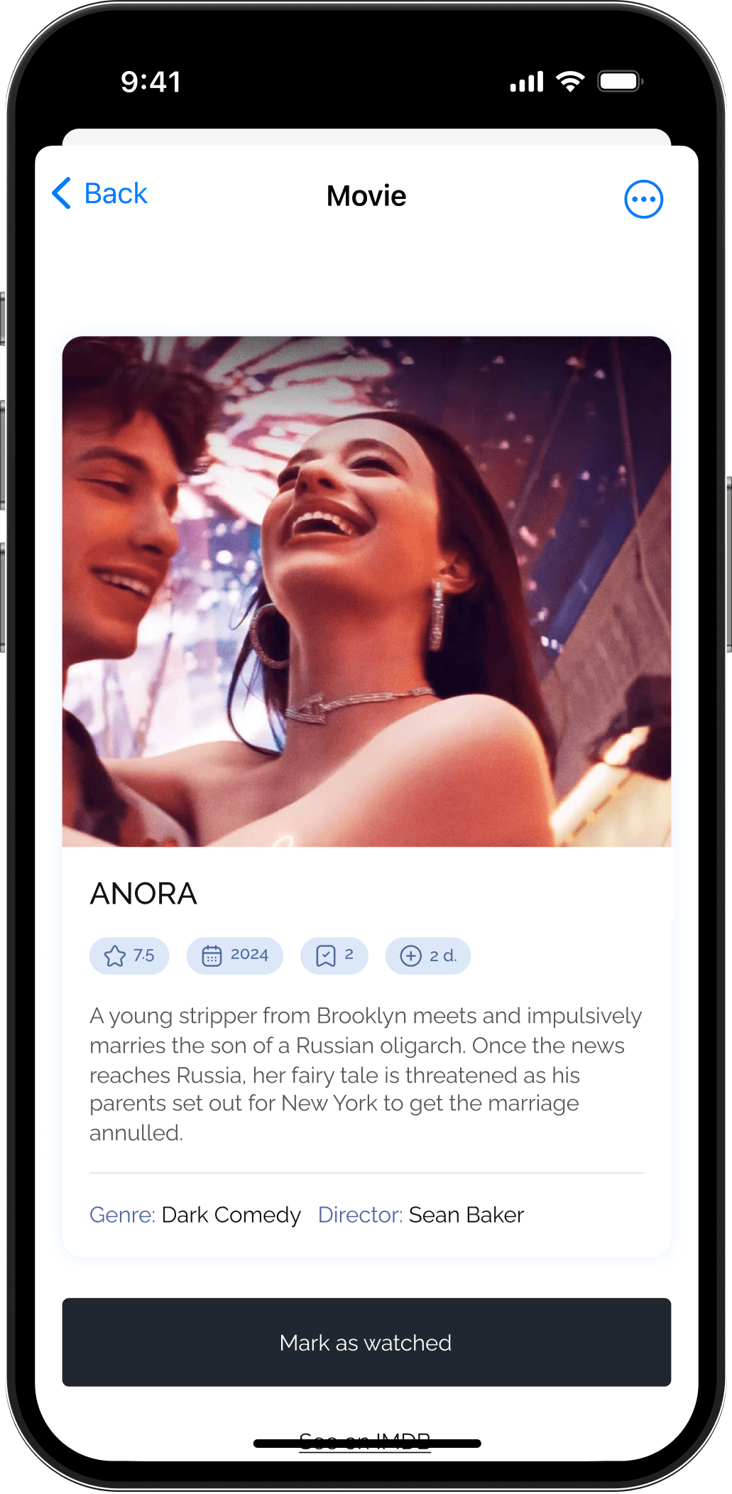 Recu App screen showing the film Anora with a photo of a smiling couple, a rating of 7.5, release year 2024, 2 seasons, and a 2-day notification, plus synopsis and genre dark comedy directed by Sean Baker.