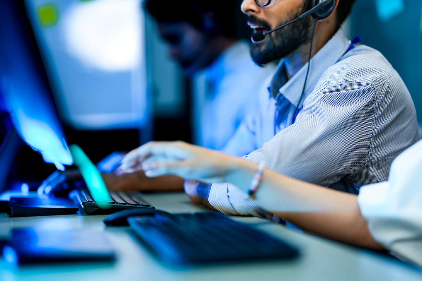 Support agents researching LogMeIn Rescue alternatives