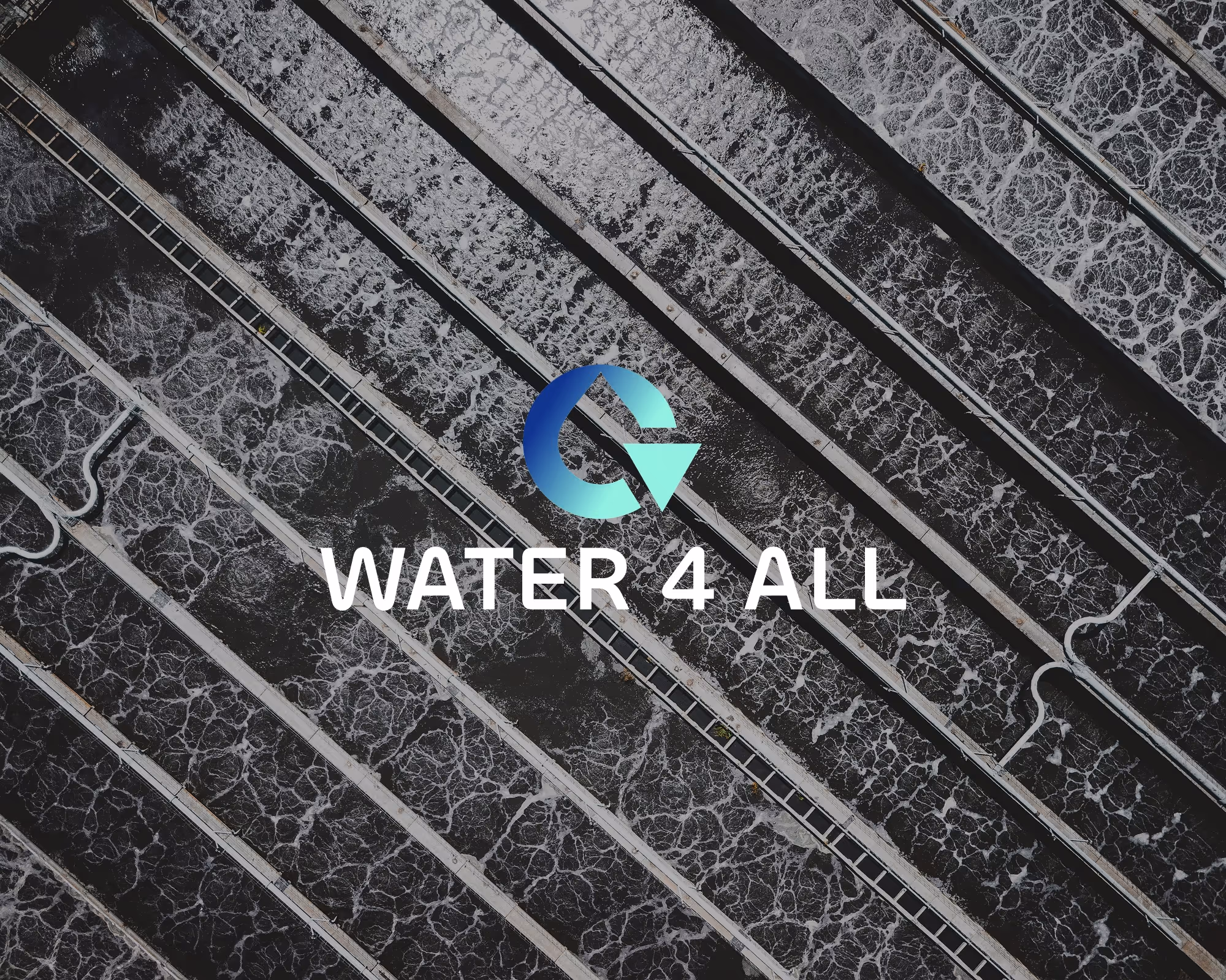 Water 4 All logó szennyvíztelep háttér előtt