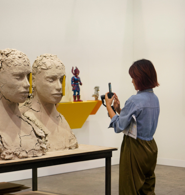 High-Net-Worth Millennials Turn to Fine Art as Alternative Asset Class