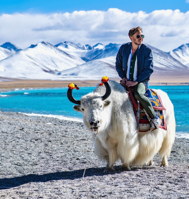 Nomadic Estates Redefine the Meaning of Belonging for the Global Wealthy