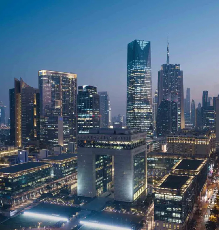 Global Elites Reduce Public Footprints as Low Visibility Living Becomes a Strategic Advantage