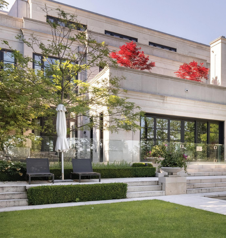 Global Elite Accelerate Demand for Legacy Estates Over Urban Trophy Properties