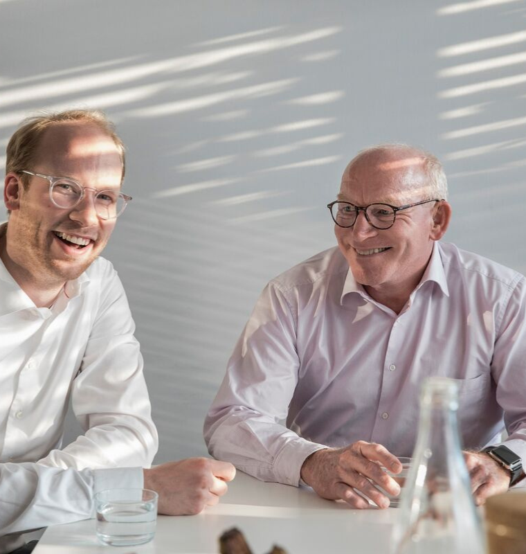 Billionaire Families Shift Capital From Traditional Assets to Curated Private Investment Clubs