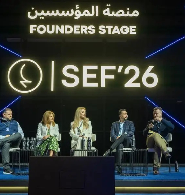 Ultra Rich Investors Race to Secure Rare Earth and Energy Assets for Long Term Dominance