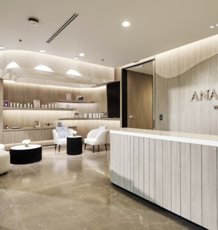 Luxury Wellness Economy Booms as Elites Invest in Longevity Clinics Biohacking and Private Health Retreats