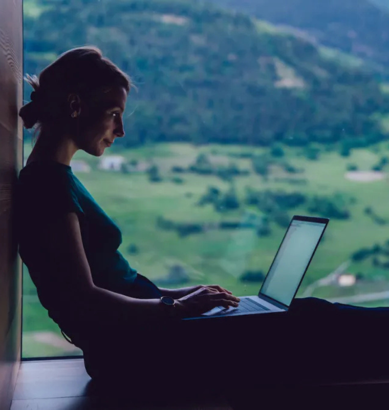 Digital Nomad Billionaires Redefine Wealth Living Across Tax Friendly Global Destinations