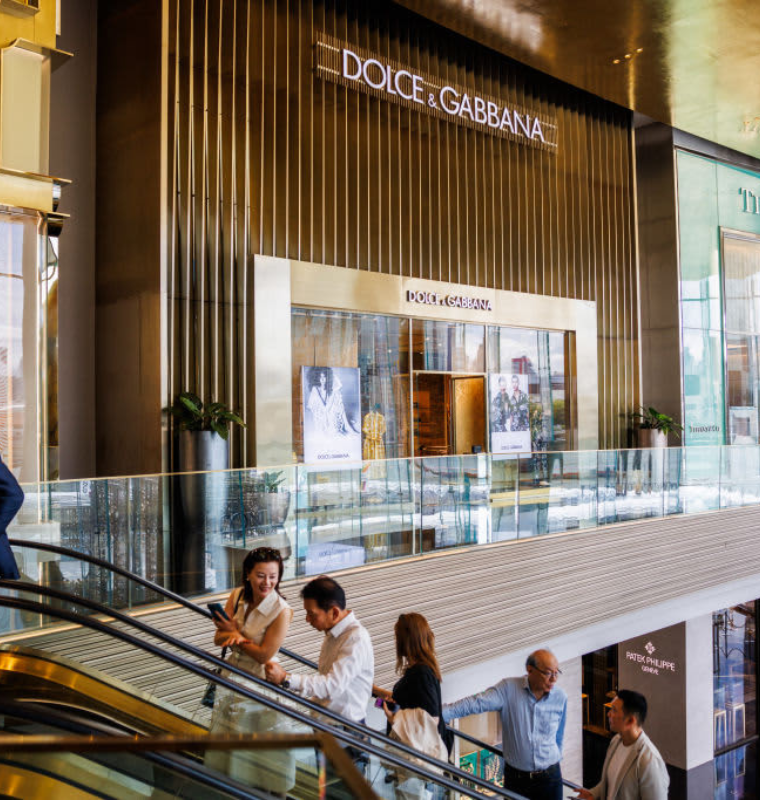 Global Luxury Market Surges as Ultra Rich Shift Spending Toward Experiences Over Assets