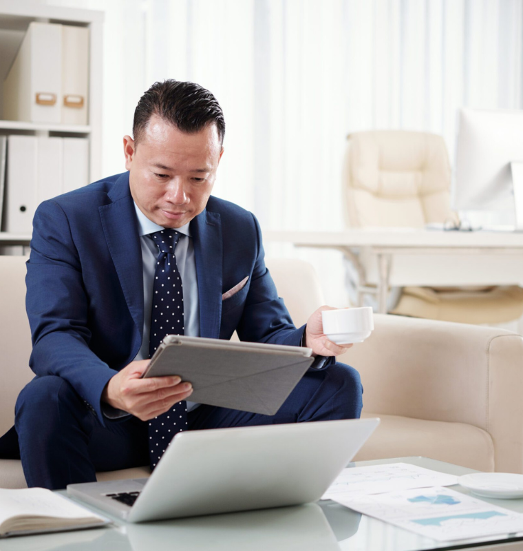 Elite Wealth Managers Pivot Toward AI Curated Investment Portfolios as Personalized Finance Becomes the New Luxury Standard