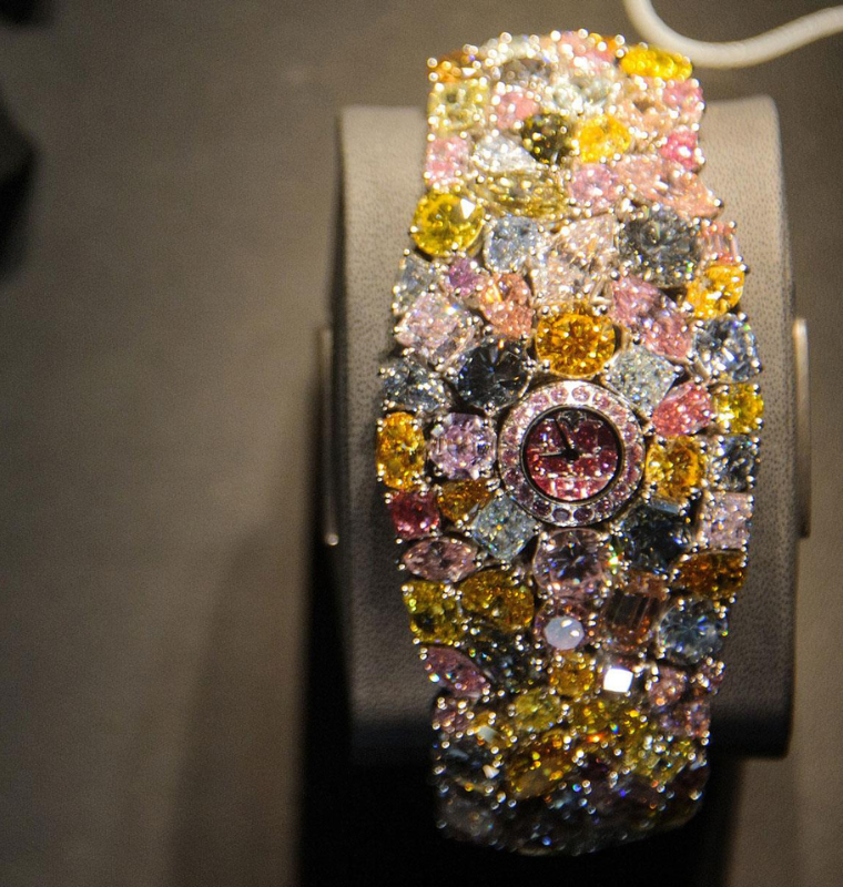 Why Diamond Covered Handbags and Rare Timepieces Are Becoming the Ultimate Wealth Flex in 2026