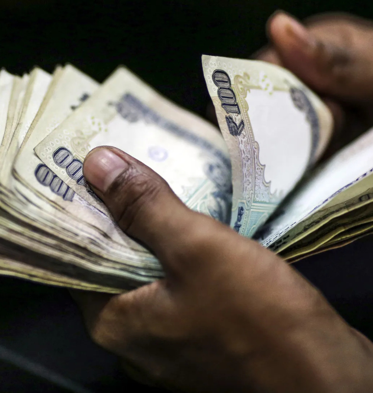 Private Sovereign Wealth Families Accelerate Silent Rotation Into Hard Assets Amid Rising Currency Volatility in Offshore Markets