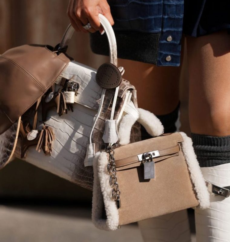 Luxury Handbag Market Faces New Challenge as Affluent Consumers Turn to Vintage and Resale Collections