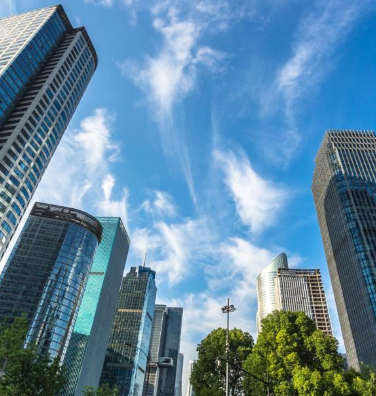 Private Capital Shifts Strategy in 2026 as Billionaires Diversify Beyond Traditional Investments