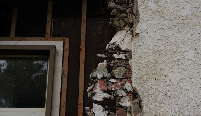 cracked wall