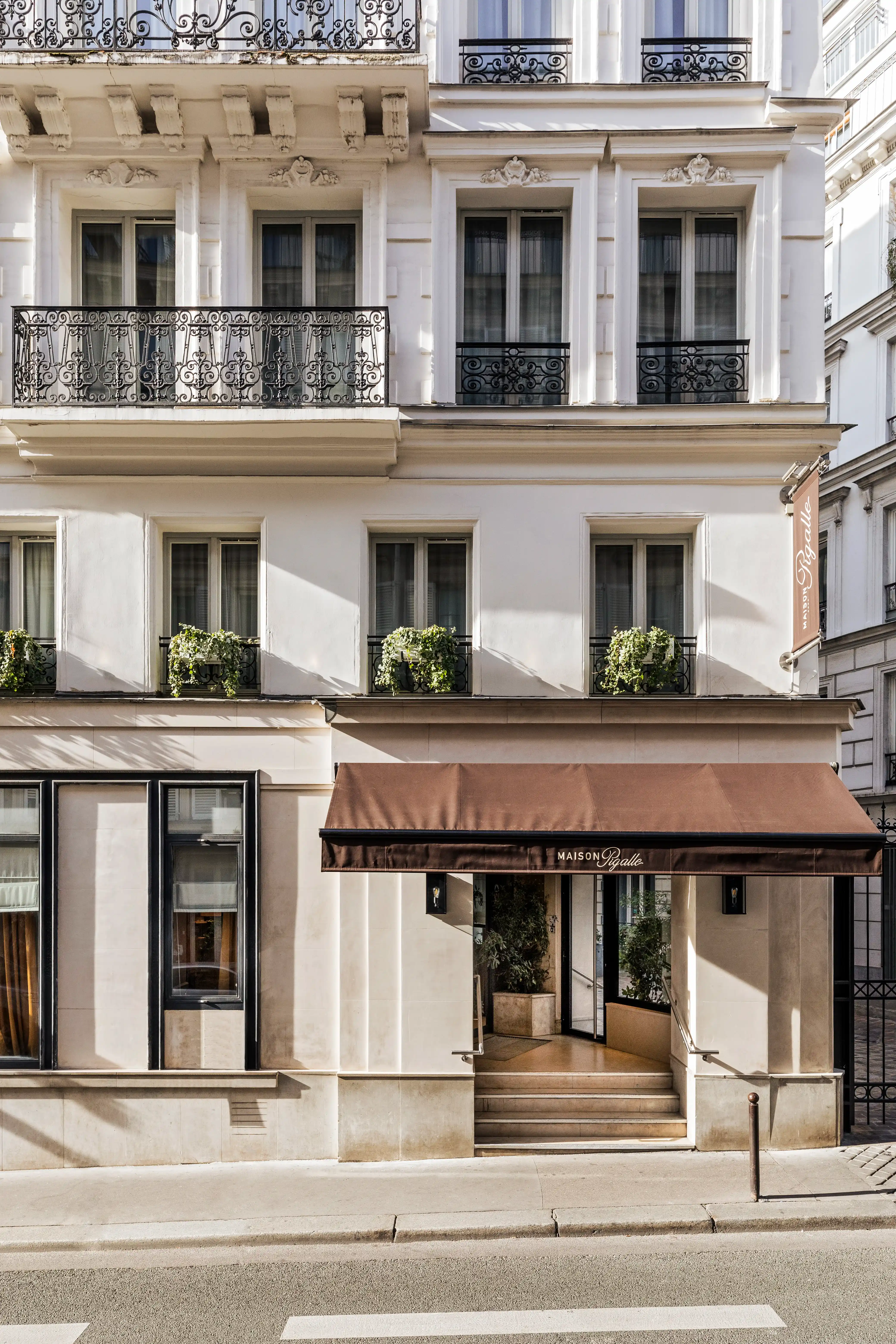 Façade Hôtel Maison Pigalle