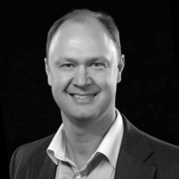 [headshot] image of customer (for a construction company)