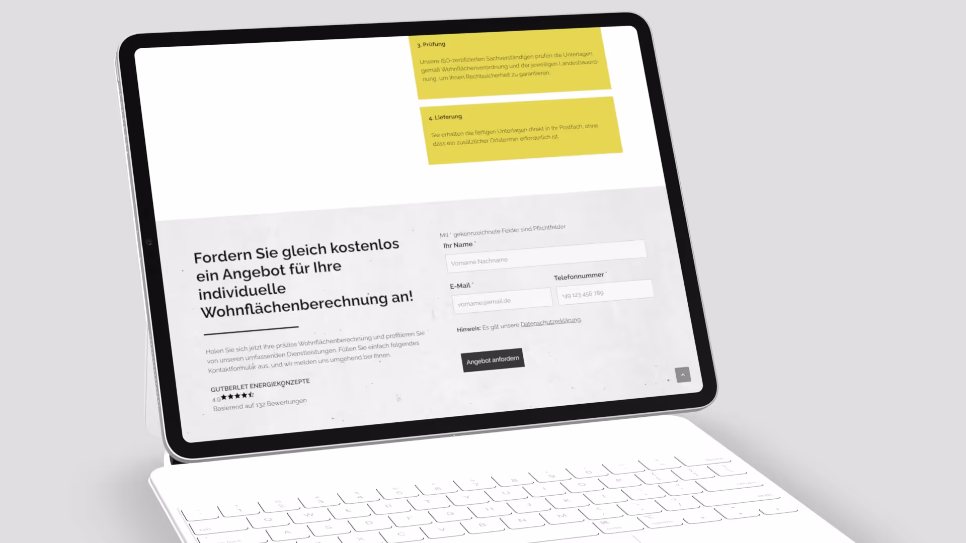 Kontaktoptionen inkl. Lead-Formular werden auf einem iPad angezeigt