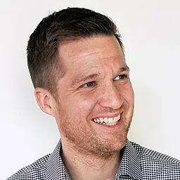 Julian Pscheid display