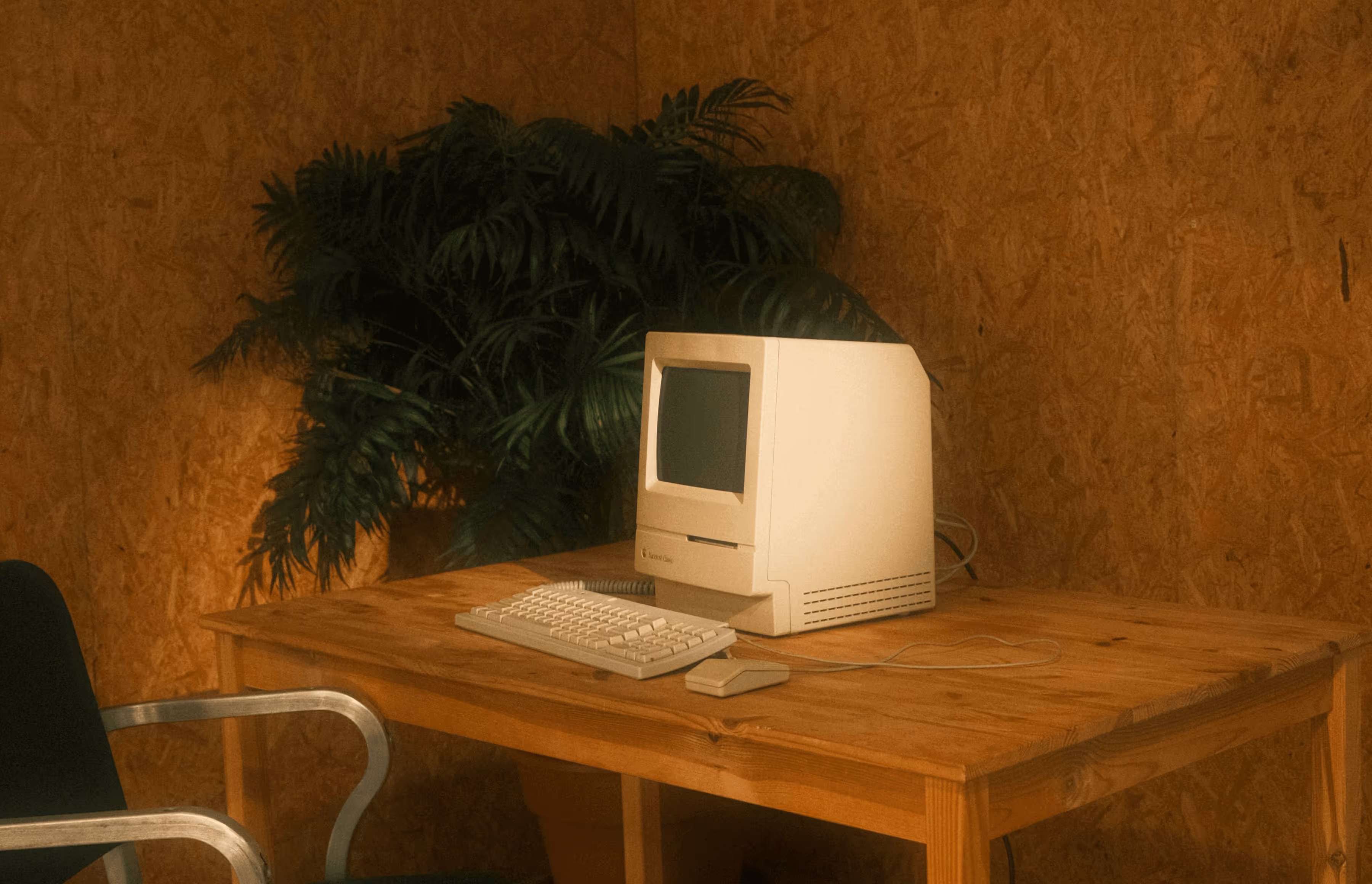 Image of a vintage computer on a desk