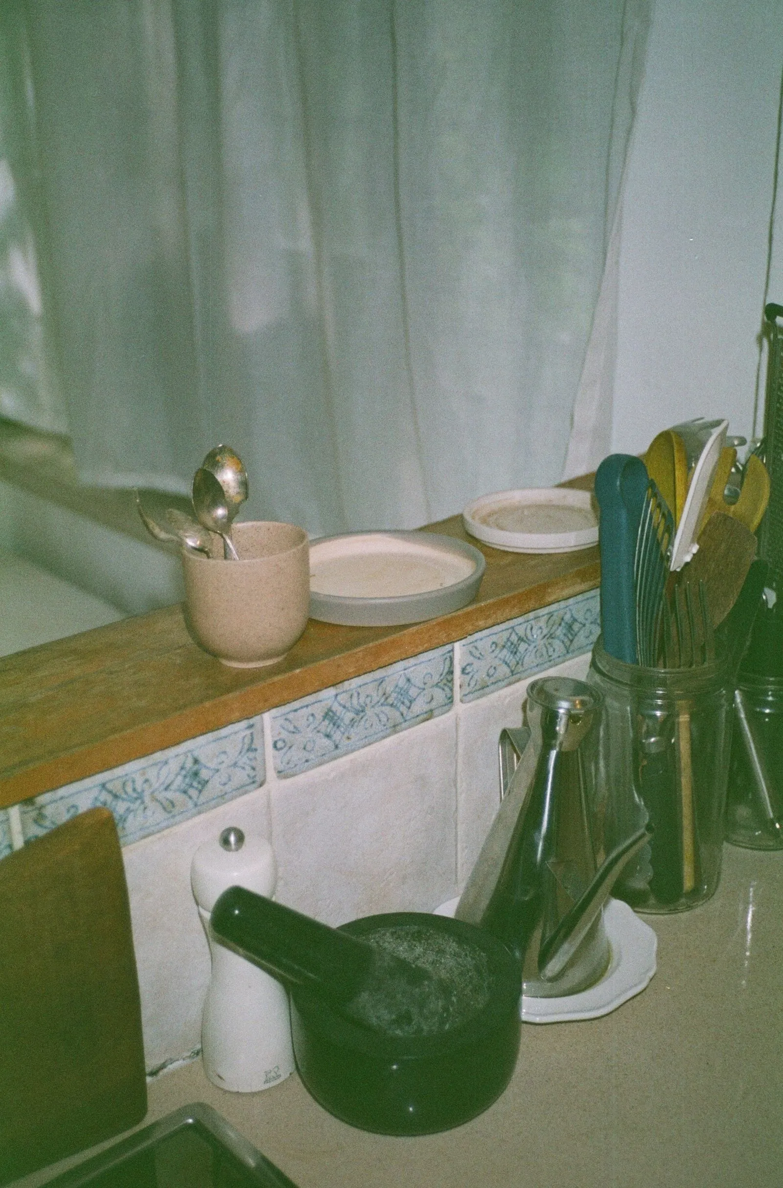Shir's Kitchen Film Image
