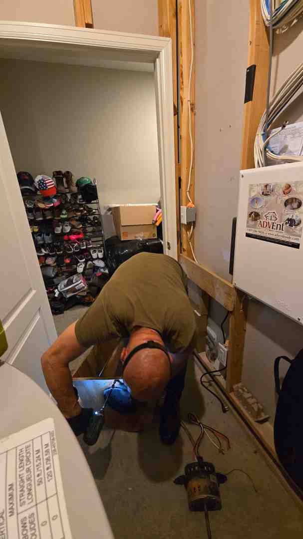 Your Circuit's Best Friend: Finding a Reliable Electrical Panel Contractor