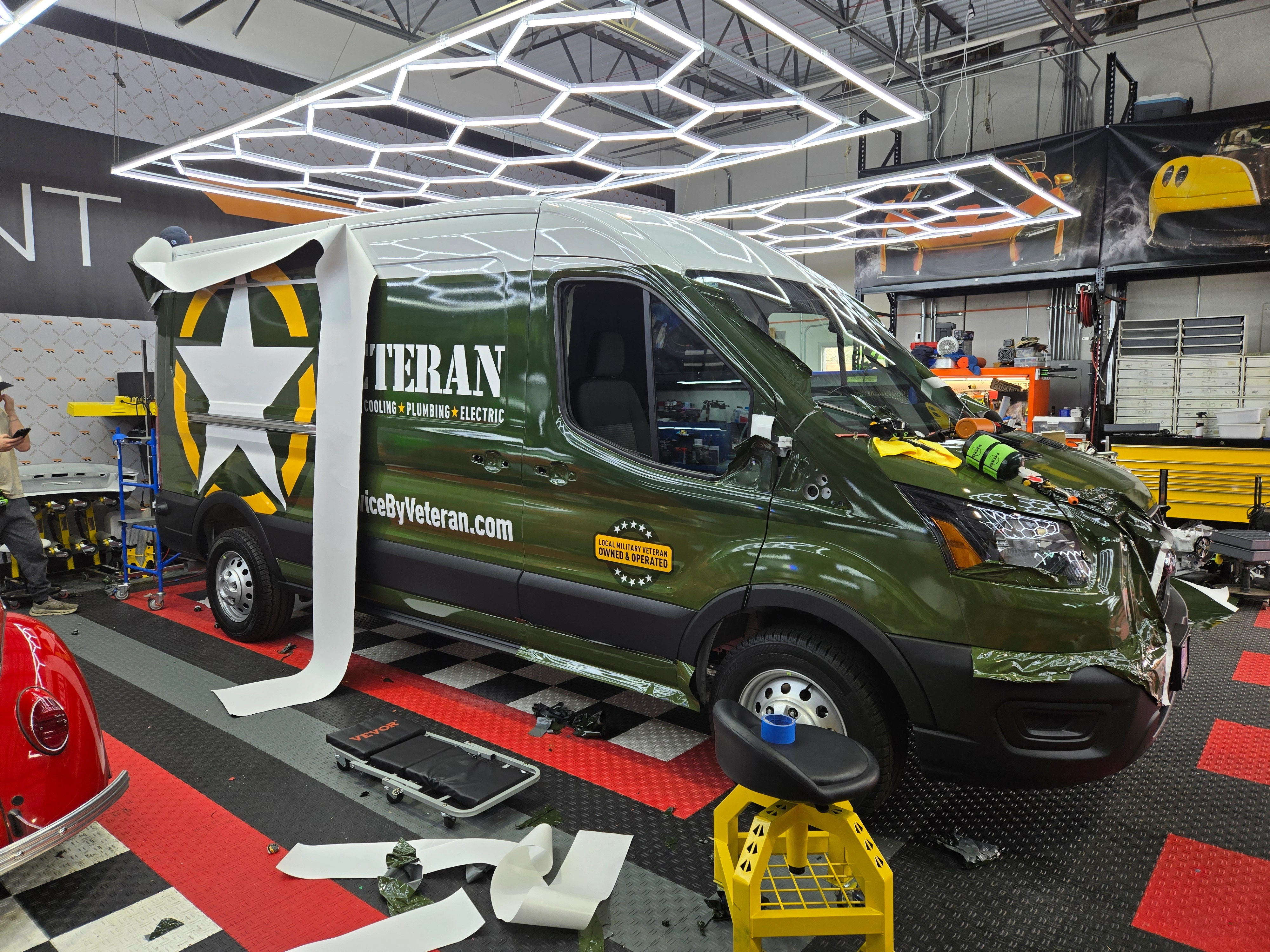 Vehículo de Veteran Heating, Cooling, Plumbing & Electric