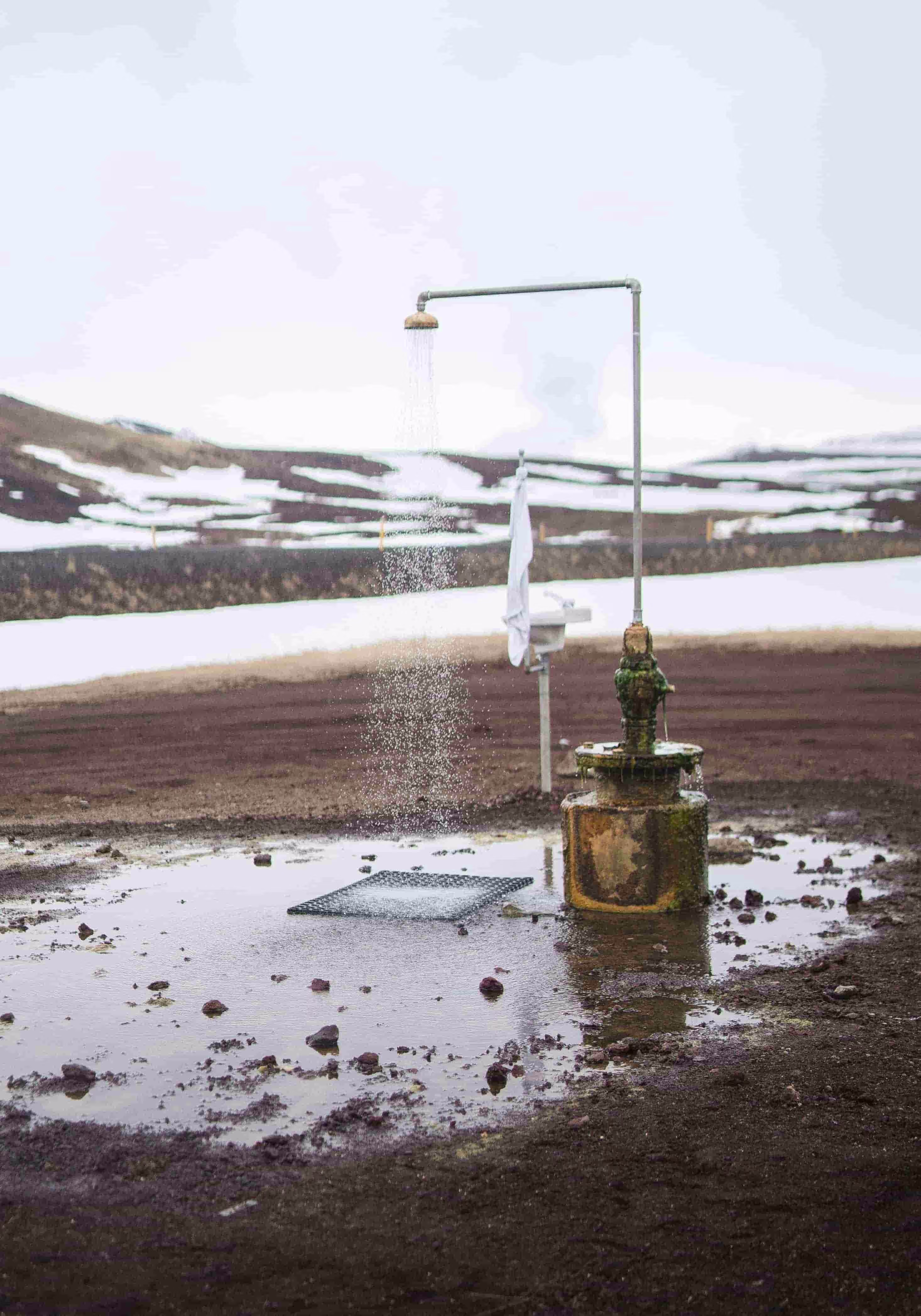 Water.Day_shower in nature in the middle of nowhere