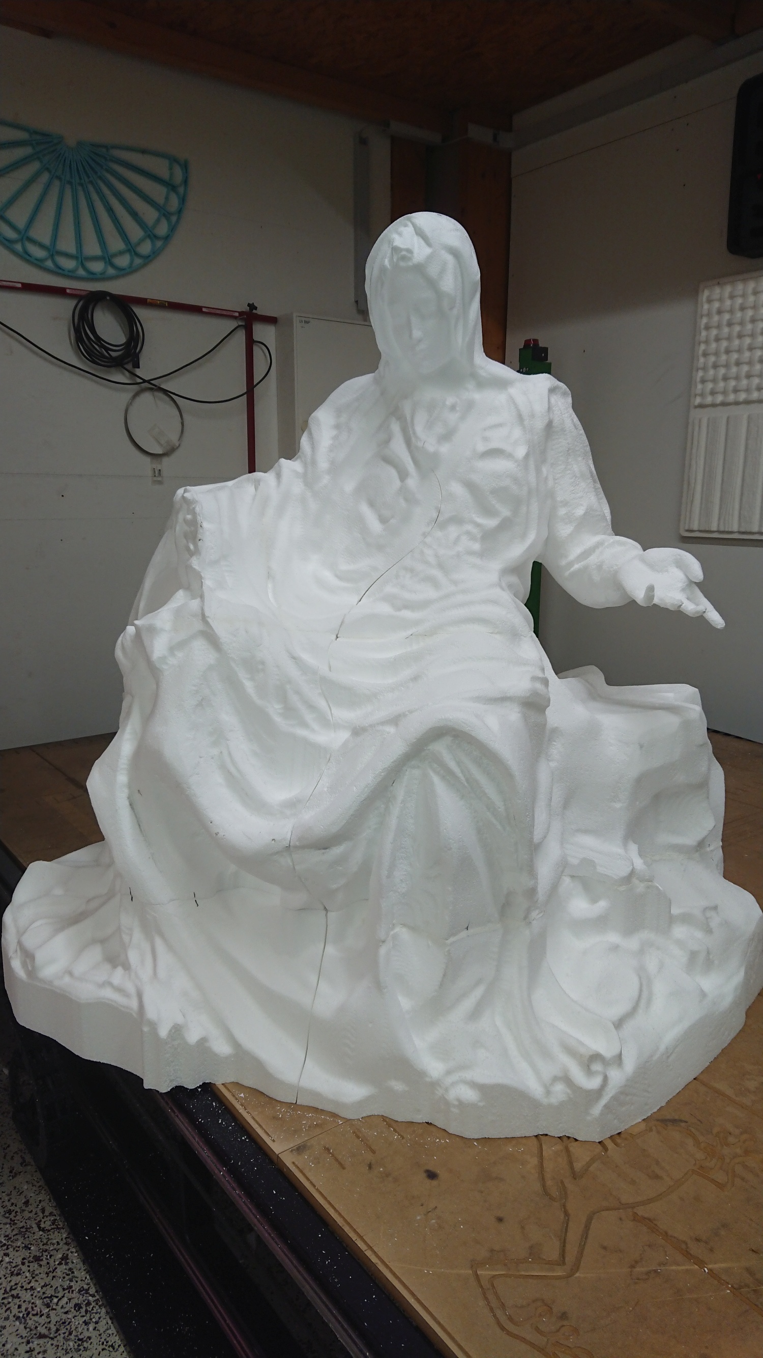 Pieta Theater Requisite Rohling aus EPS