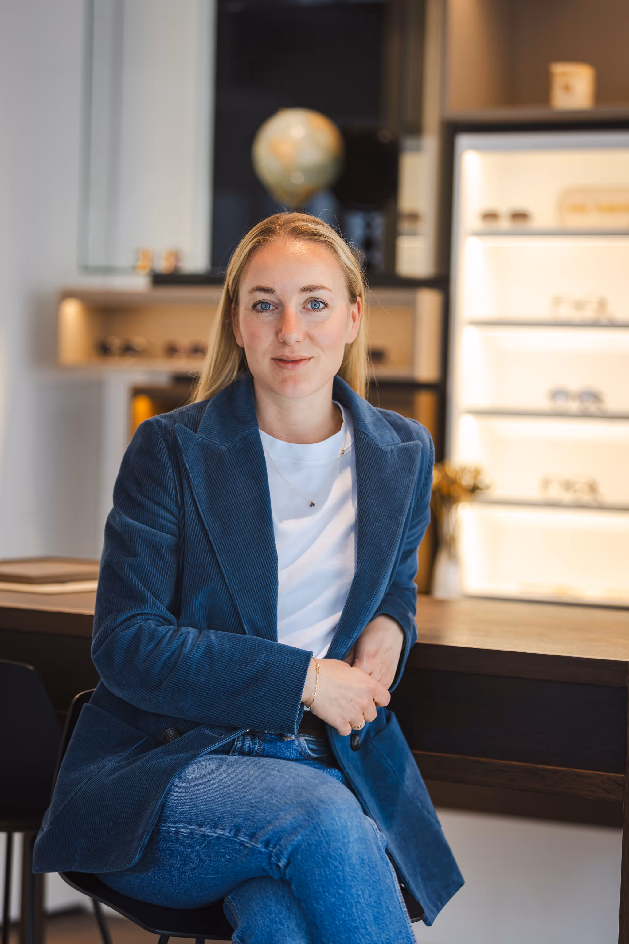 Veronika Hartmann im Geschäft in der Singerstraße