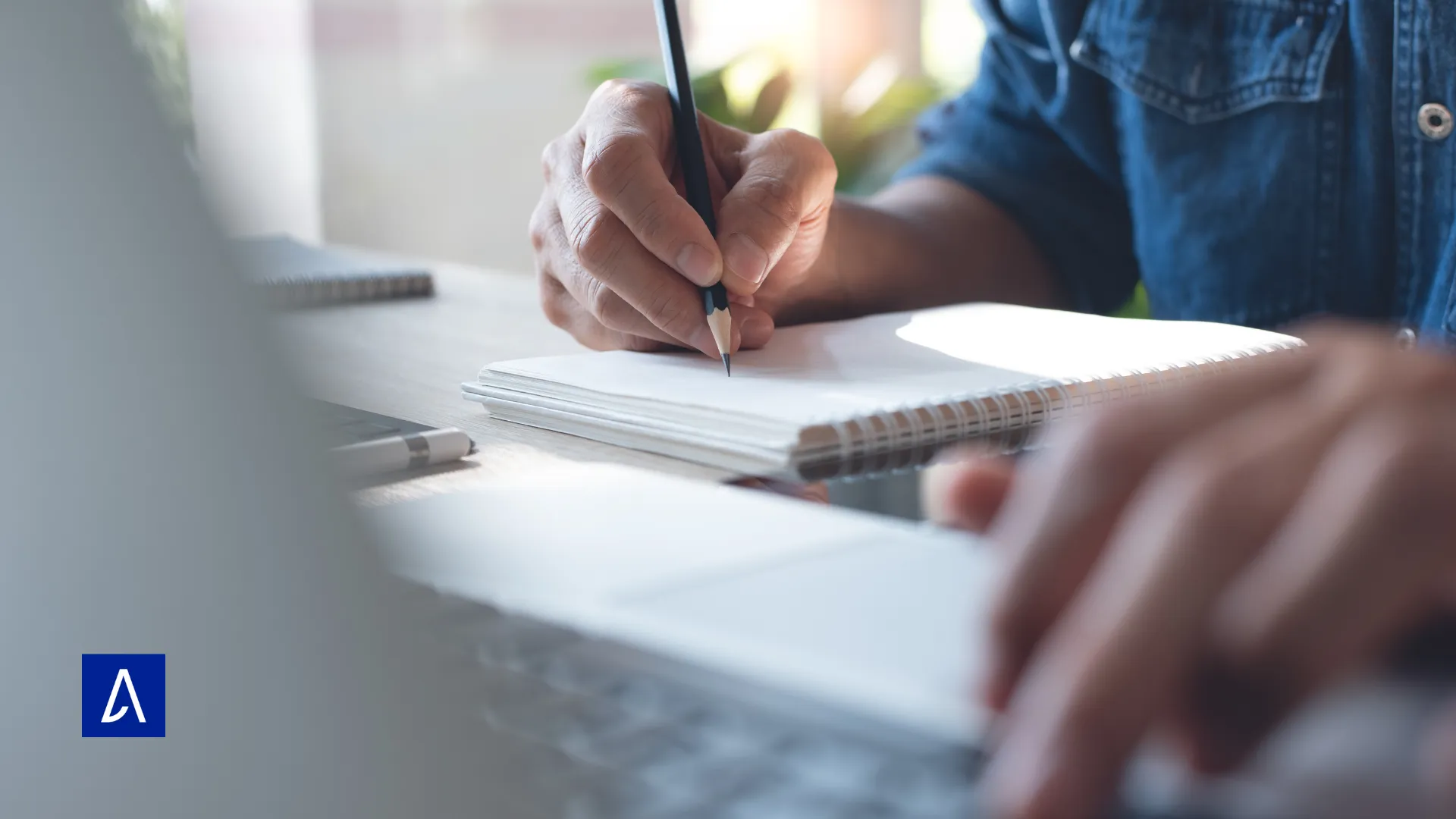 écriture sur un cahier