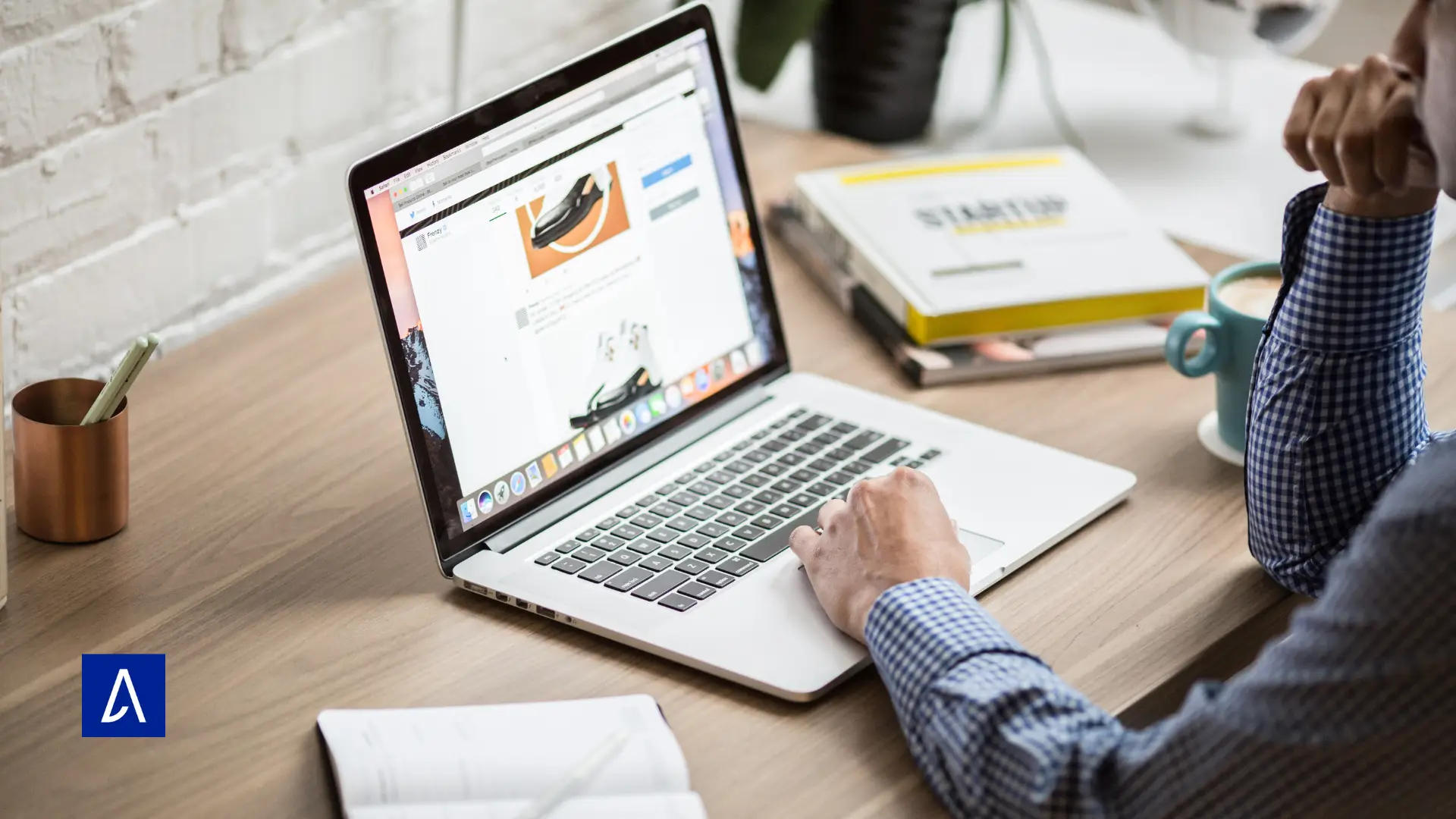 Schéma illustrant les structures de copywriting AIDA, PAS et FAB utilisées pour créer des textes de vente efficaces.