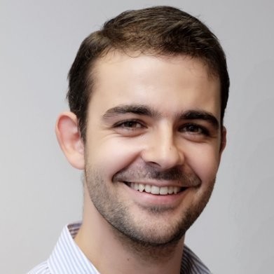 Fotografie osoby z této společnosti