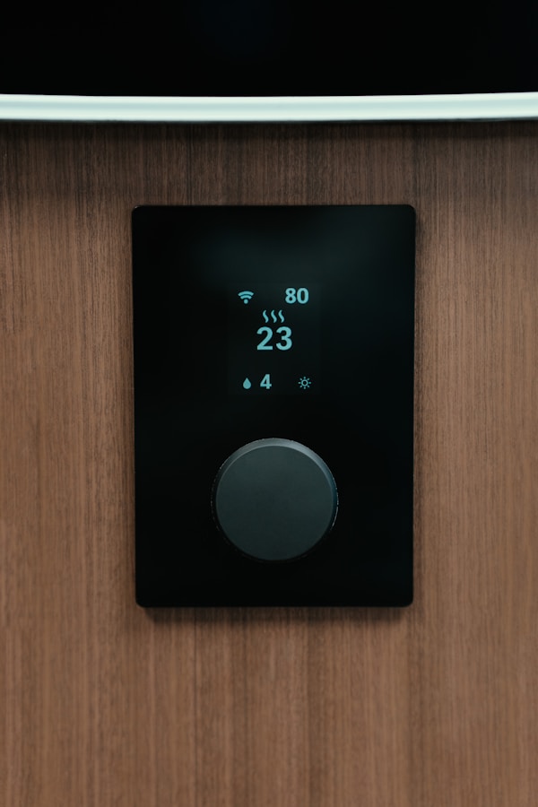 UKU Glass sauna controller makes sauna heating easy and comfortable. With UKU you can heat your sauna on the spot or do it from your phone through HUUM mobile app. HUUM mobile app works with UKU Wi-Fi and UKU GSM control units. UKU comes with several safety and extra features for a pleasant sauna experience. It can be used with different manufacturers’ heaters.