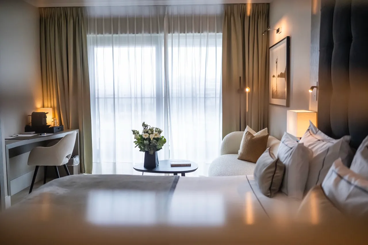 Connectify | Digital signage solutions hospitality