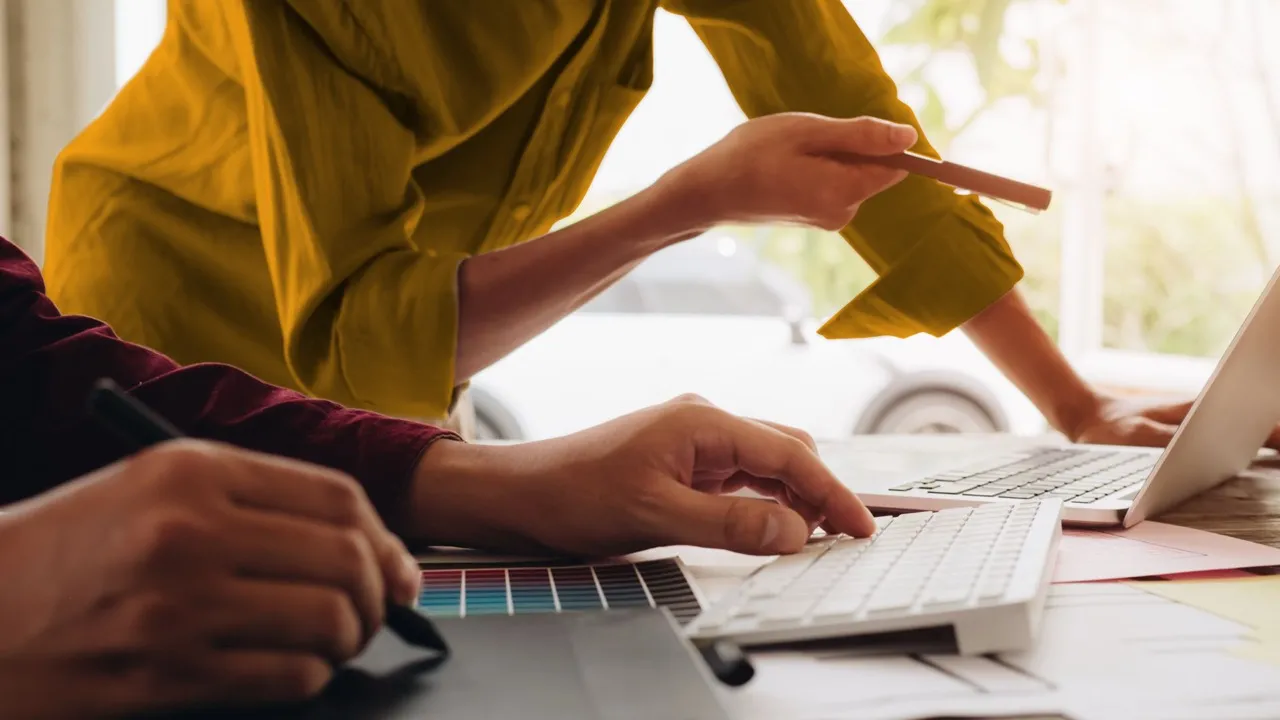 Connectify | inhouse designers