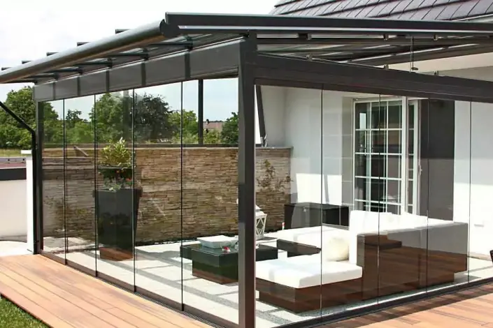 Terrassenüberdachung oder Wintergarten?