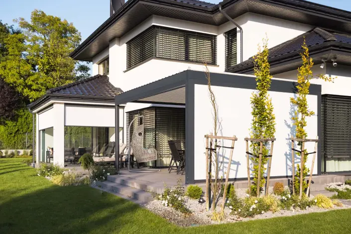 Terrassendach richtig planen - 5 Tipps worauf es ankommt