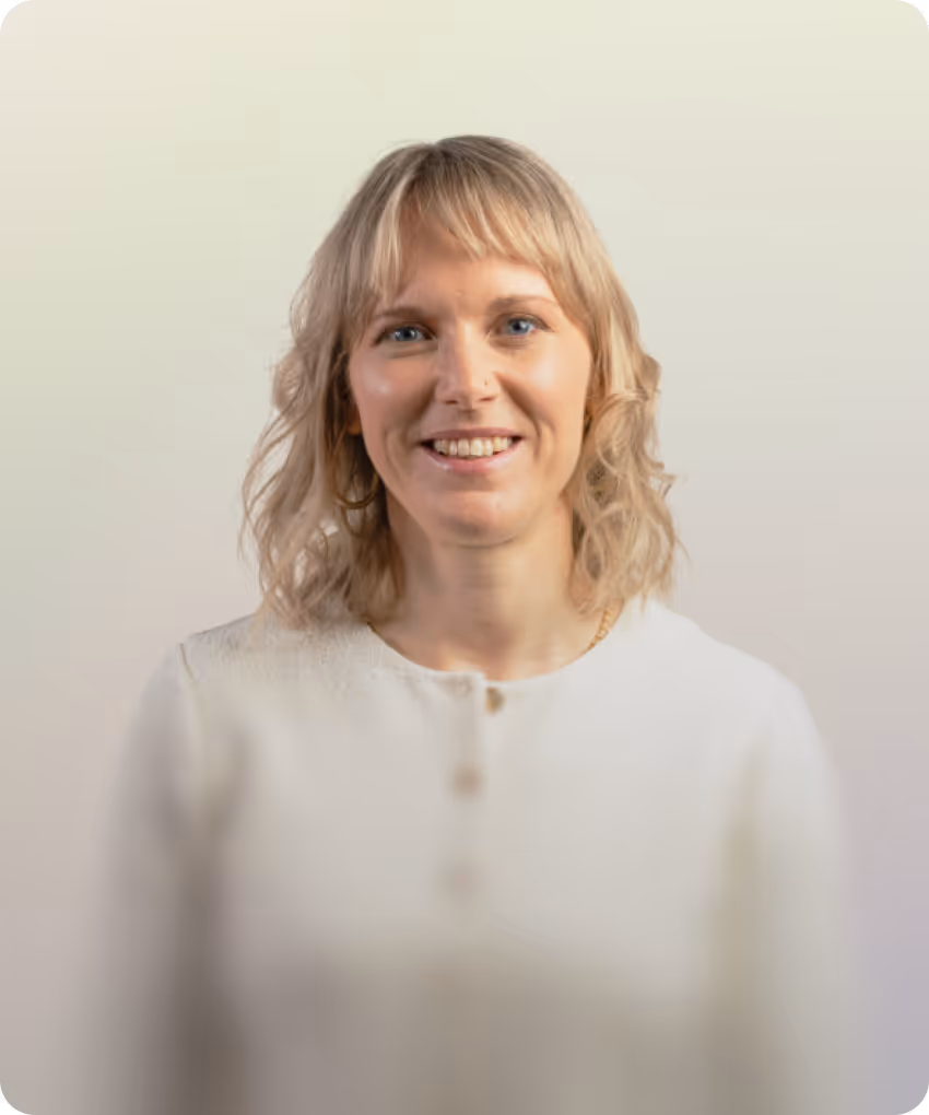 Dr Sally Doust
